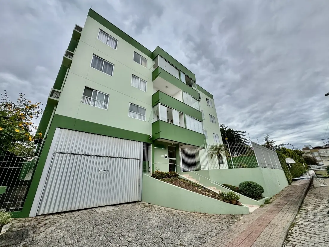 Apartamento no bairro Escola Agrícola, cód. 1098