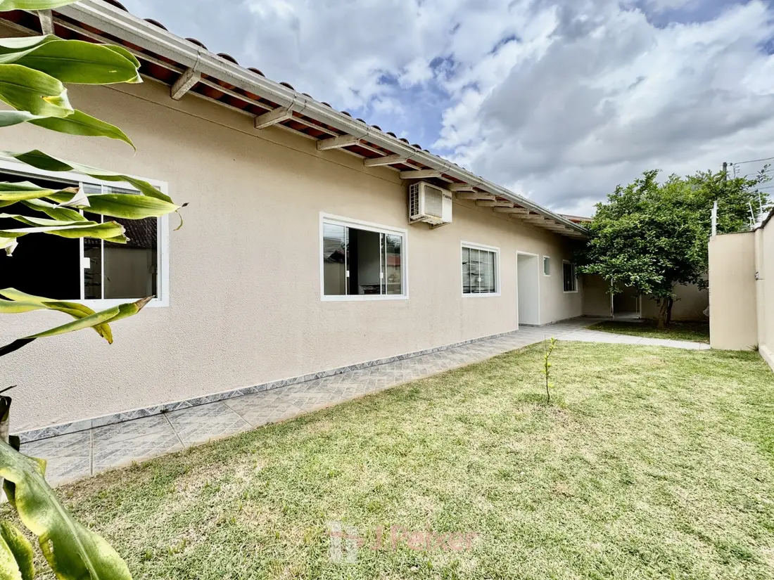 Casa no bairro Velha, cód. 7079